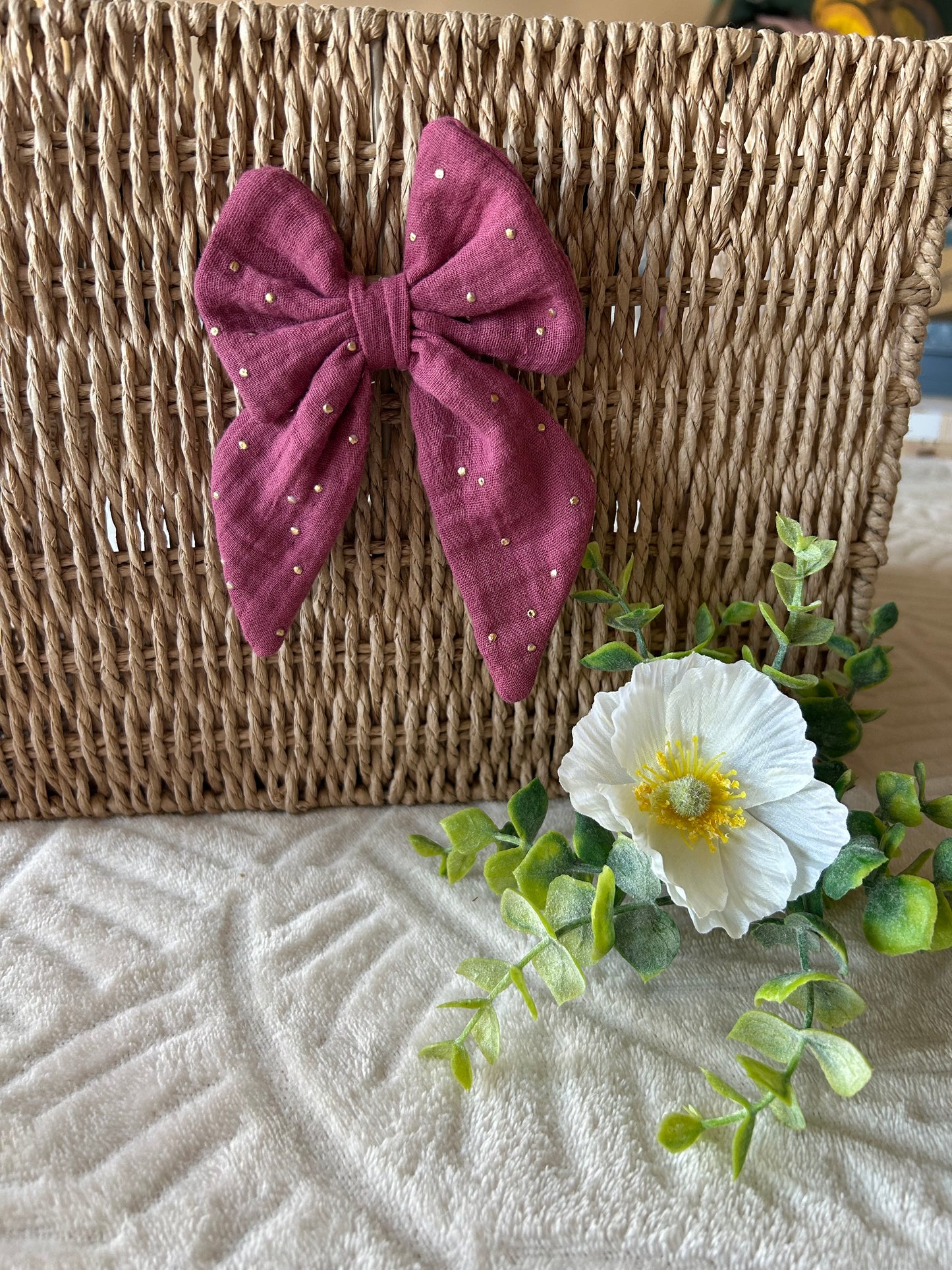 Pince à cheveux noeud cerise doré