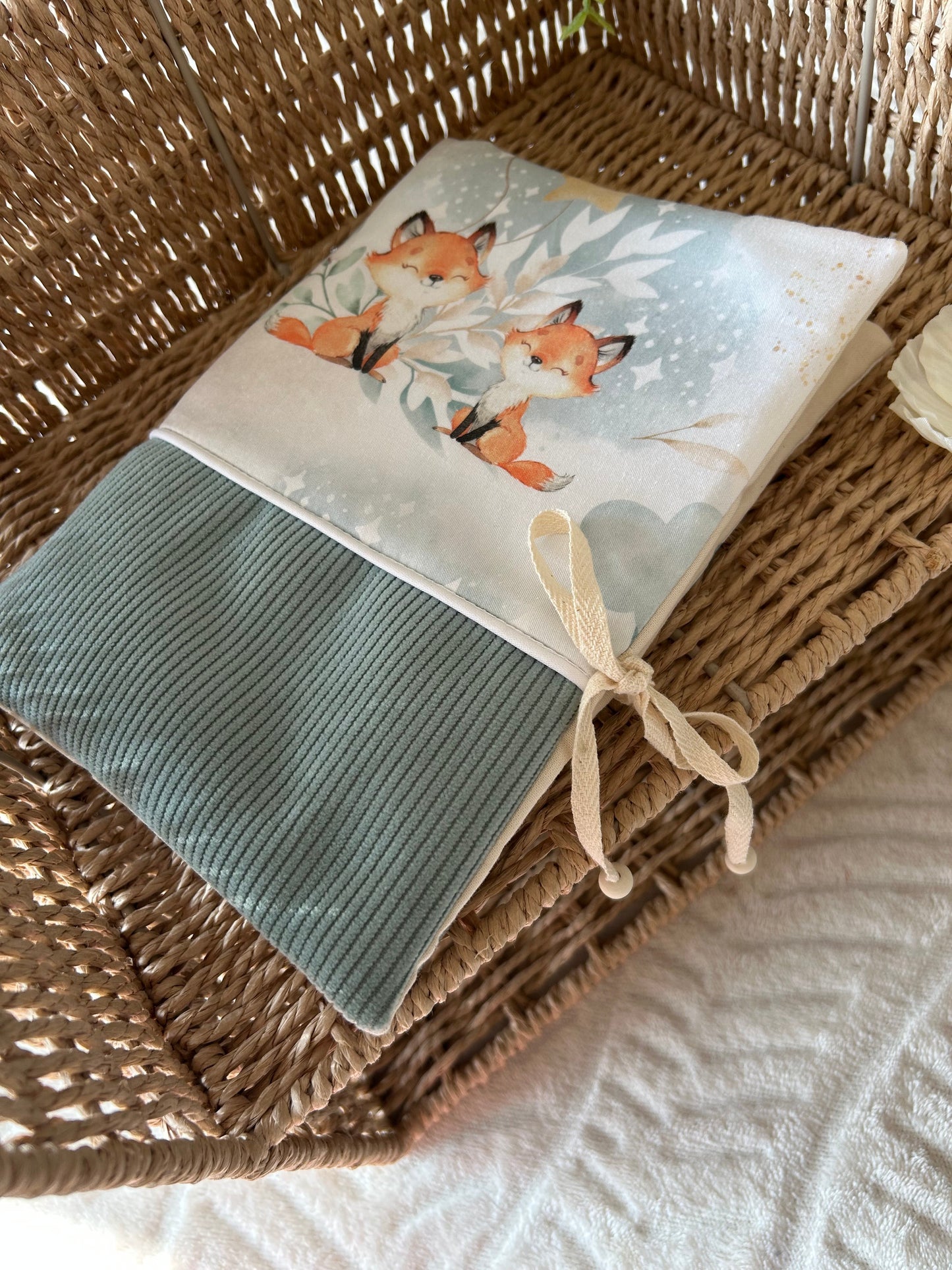 Protège carnet de santé « renard nuage »