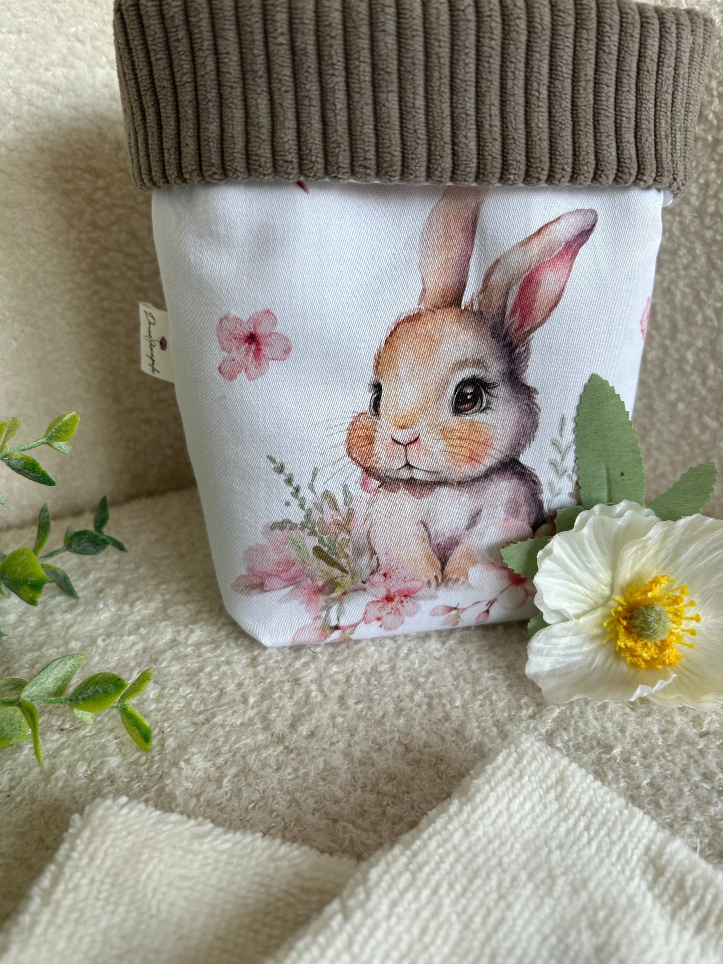 Panière tissu taille M – Thème animaux «lapin fleur rose »
