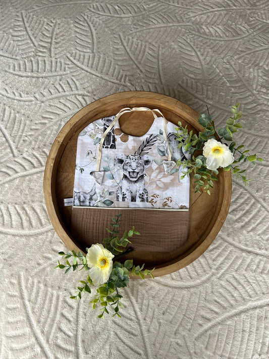 Bavoir taille M « lionceau» avec choix de couleur