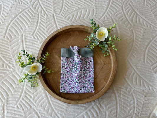 Protège livre de poche « fleur violette »